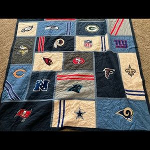 Pottery Barn Teen NFL (NFC Teams) Quilt - Full Size